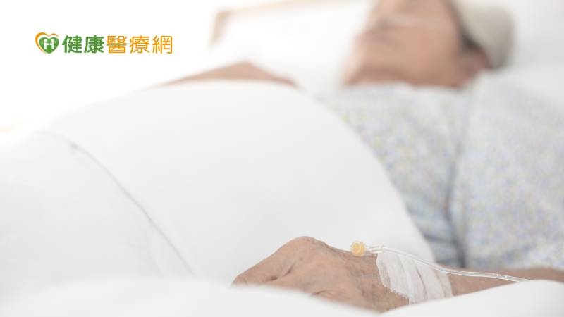 4類腸胃癌患者適用 健保12月給付「十二指腸支架系統」