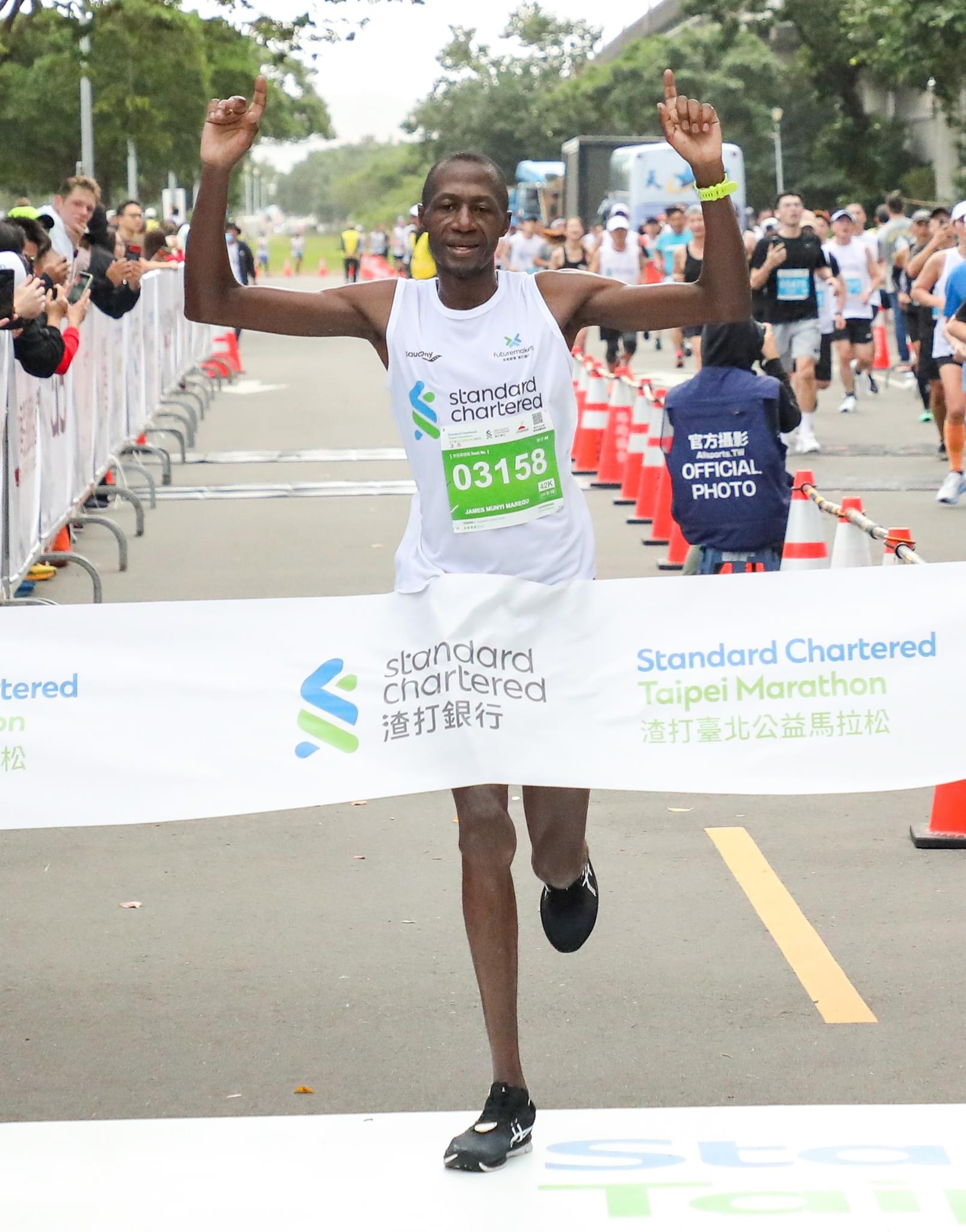來自肯亞的 James Munyi Maragu 以2小時23分31秒的成績,勇奪2023渣打馬全馬男子組冠軍