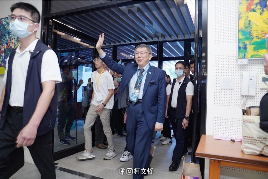 【有影】柯文哲為太陽花學運向蔡正元致歉 時力：背叛9年前的柯醫師 251