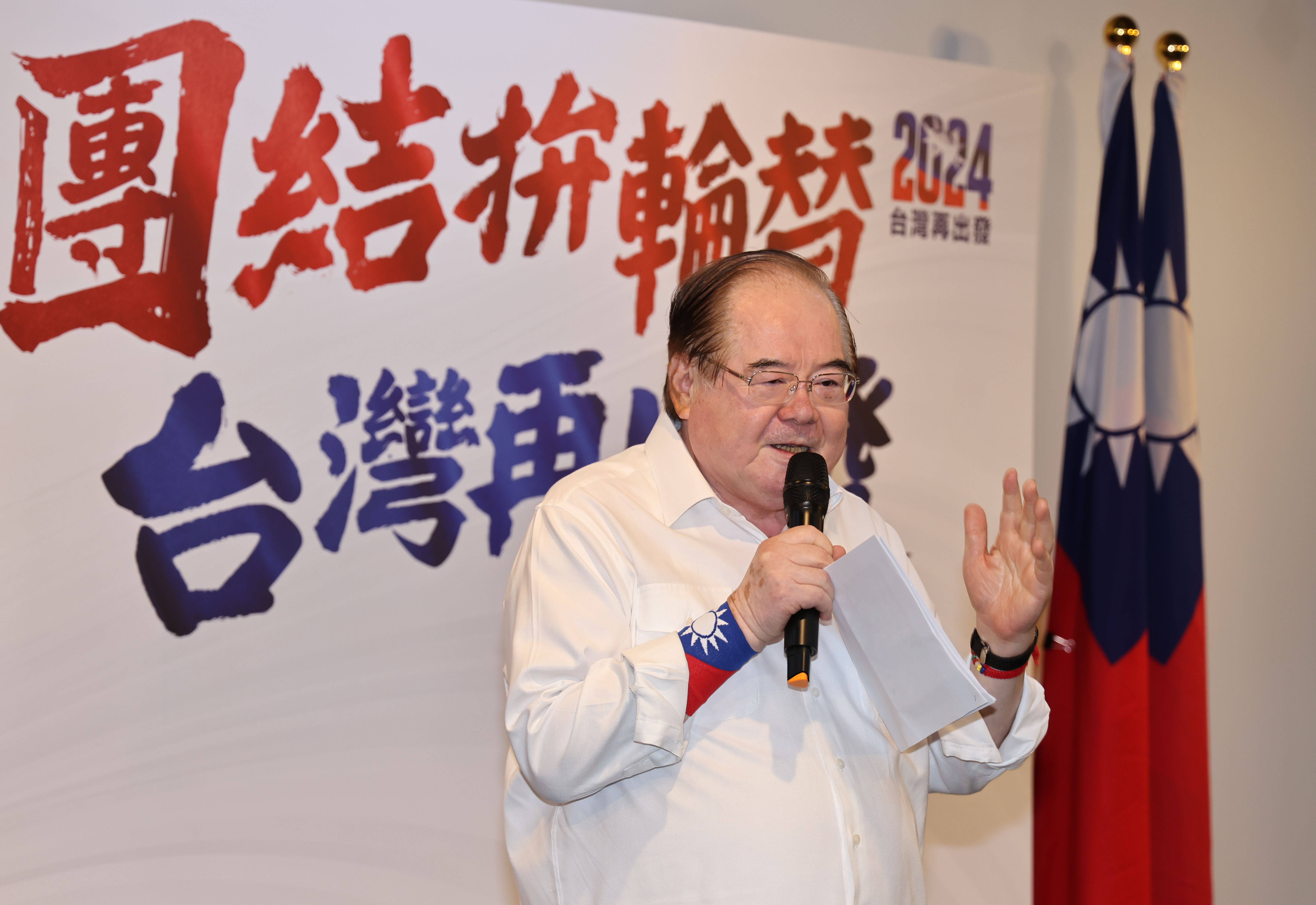 李乾龍12日表示,全民調不是不可行,但是遊戲規則要公平。資料照片/林啟弘攝