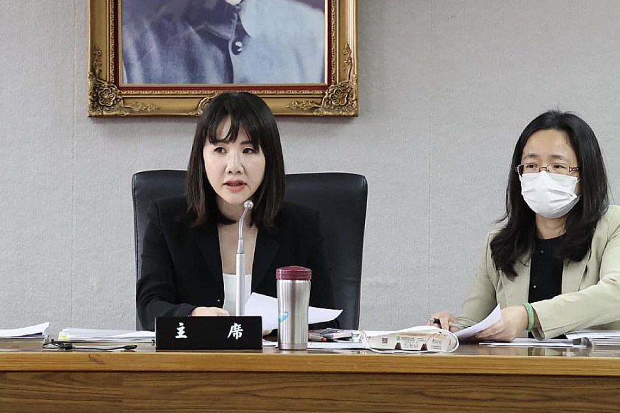 邱復生勸侯友宜退選 謝衣鳯:朱立倫必大公無私安排 344 邱復生勸侯友宜退選 謝衣鳯:朱立倫必大公無私安排 343