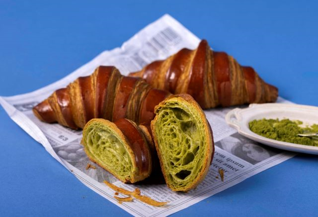 雙色抹茶可頌濃郁茶香和萊思克輕盈的奶油氣味.jpg