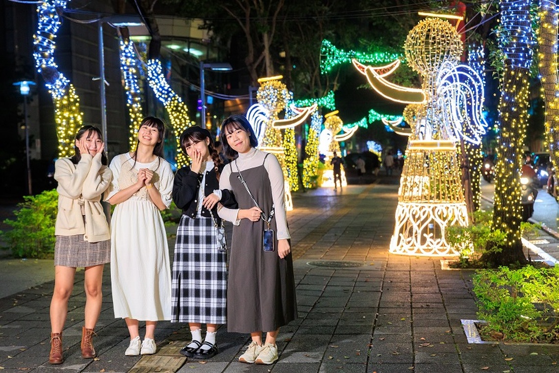漫遊周邊四大祈福大道 歡樂相聚感受耶誕氛圍