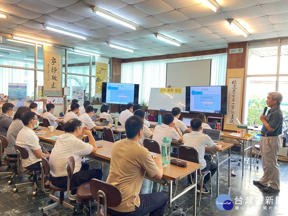 連續3年申請提計畫的先傑電腦公司,不僅取得ISO 27001資訊安全管理認證,也增加15家新客戶、業績更成長兩成。