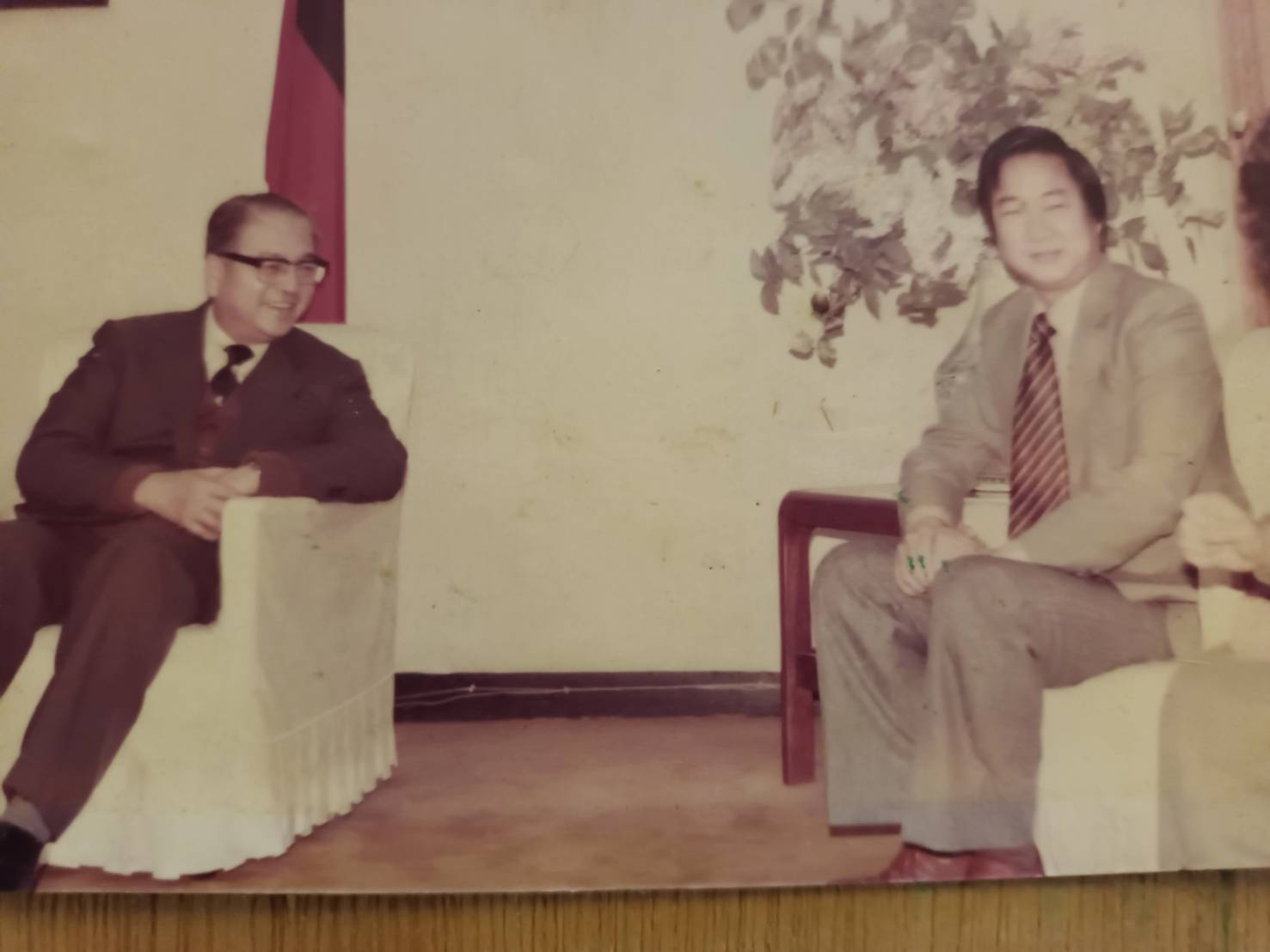 聽障畫家曾榮三勇敢追夢，糖和居號召藏家全力相助