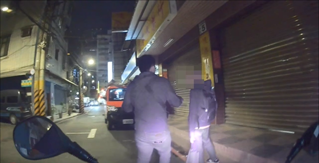 於現場附近查獲把風人員歐嫌