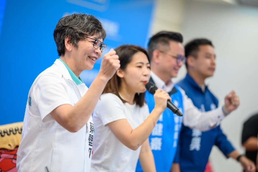 總統藍白合有譜 蔡壁如:兩黨高鐵直達車衝向勝利 186 總統藍白合有譜 蔡壁如:兩黨高鐵直達車衝向勝利 185