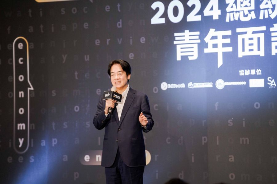 「藍白合」侯友宜、柯文哲協商結論 賴競總:看見算計與分贓 184 「藍白合」侯友宜、柯文哲協商結論 賴競總:看見算計與分贓 183
