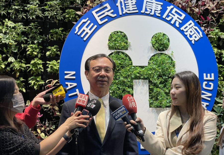 健保補貼40億定案!中醫、診所及醫院拿得到 健保署揭財源在這 192 健保補貼40億定案!中醫、診所及醫院拿得到 健保署揭財源在這 191