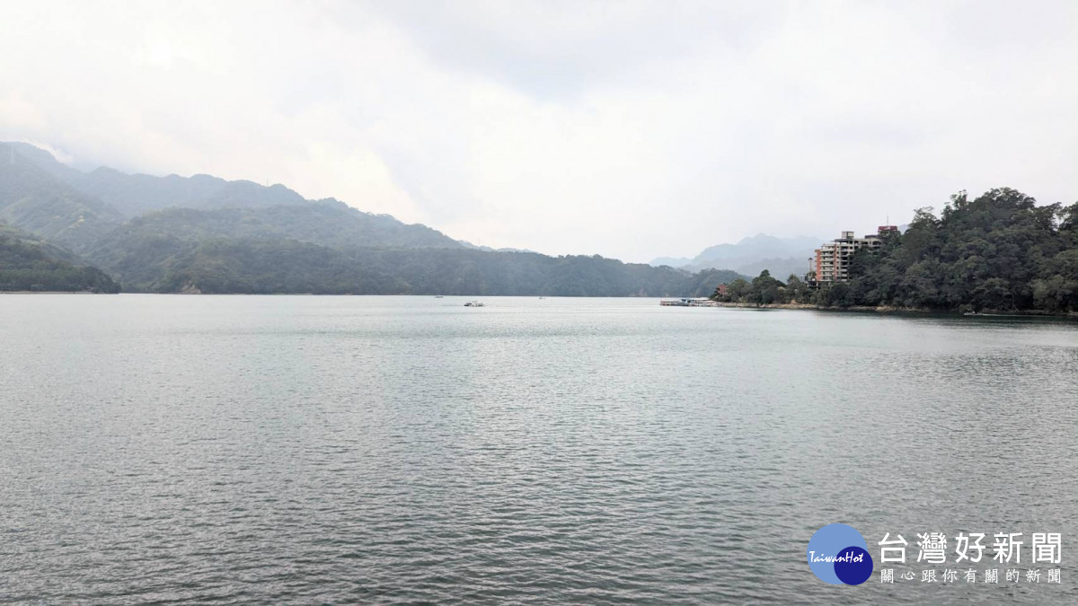 「112年度石門水庫魚苗放流活動」在大溪阿姆坪生態園區熱鬧舉辦。<br /><br /> 