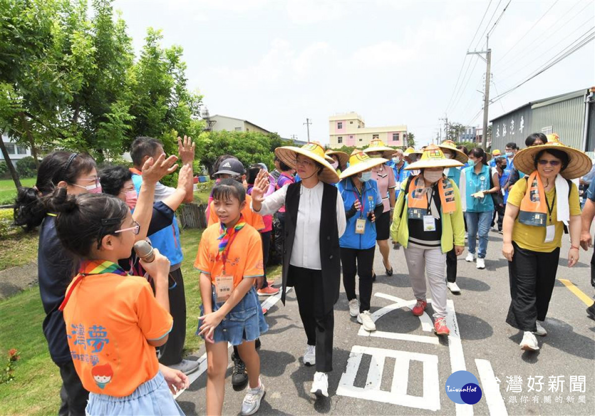彰化和美南佃社區榮獲衛福部「社區金點獎」。圖/彰化縣政府提供