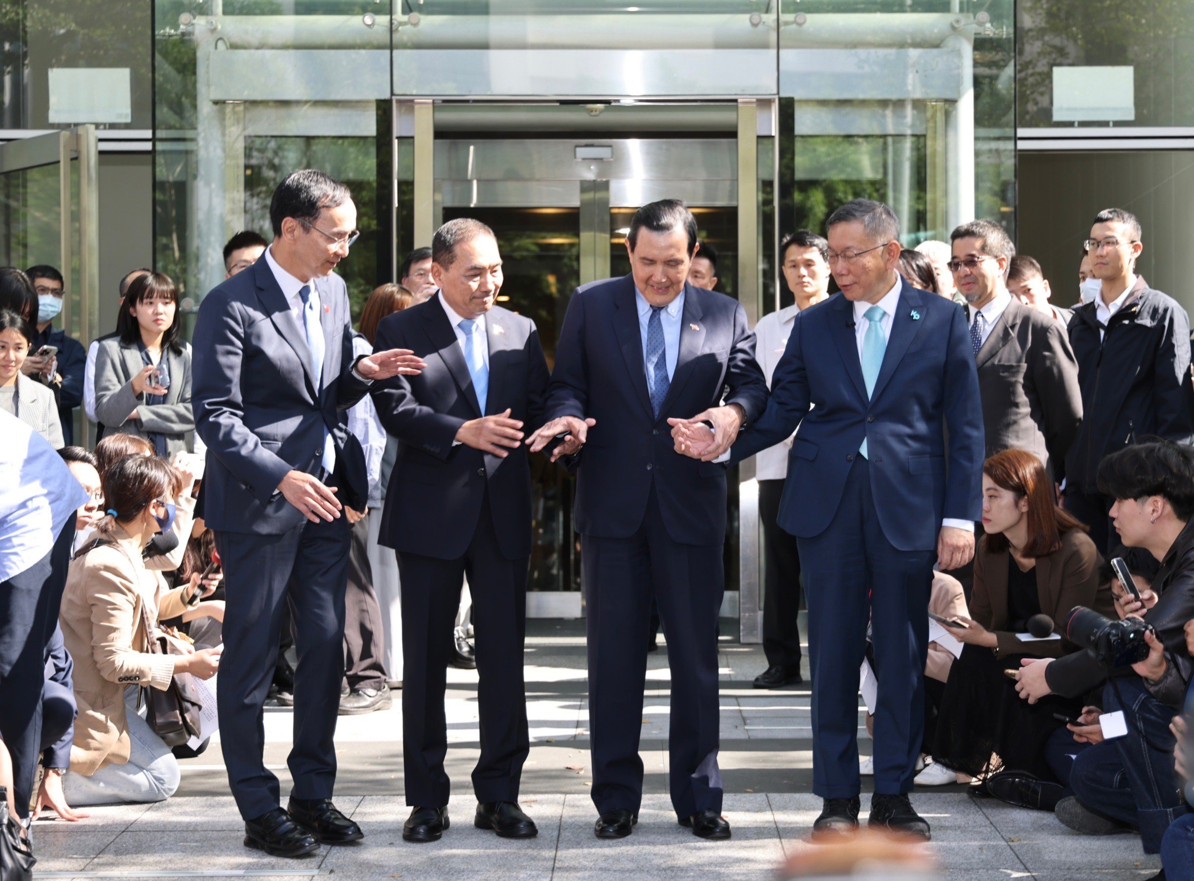 藍白二會後,馬英九、朱立倫、侯友宜、柯文哲出面受訪。林啟弘攝