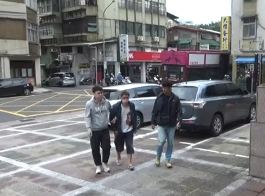 半夜街頭喋血 清潔隊員疑口角生怨互砍2死1傷 208 cnews204231116a04