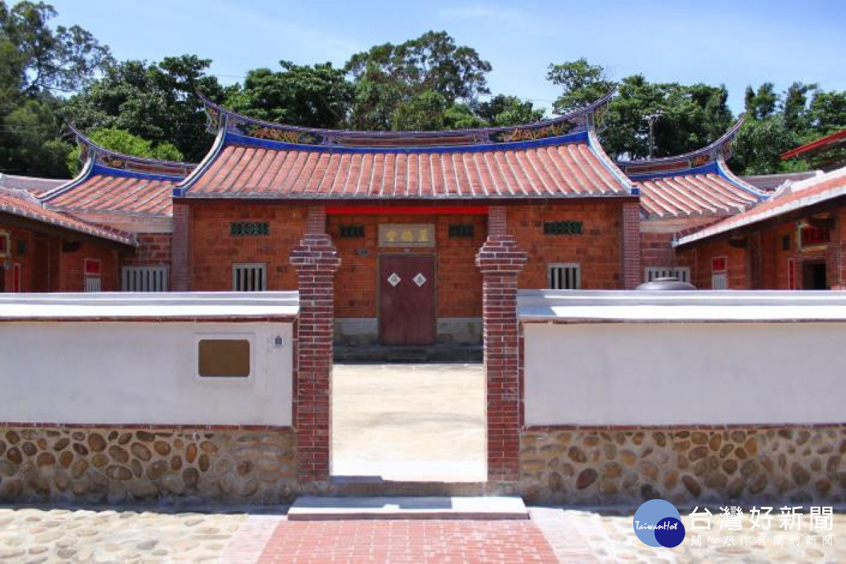 今年頒獎典禮特別以吳濁流故居古樸的建築為主體