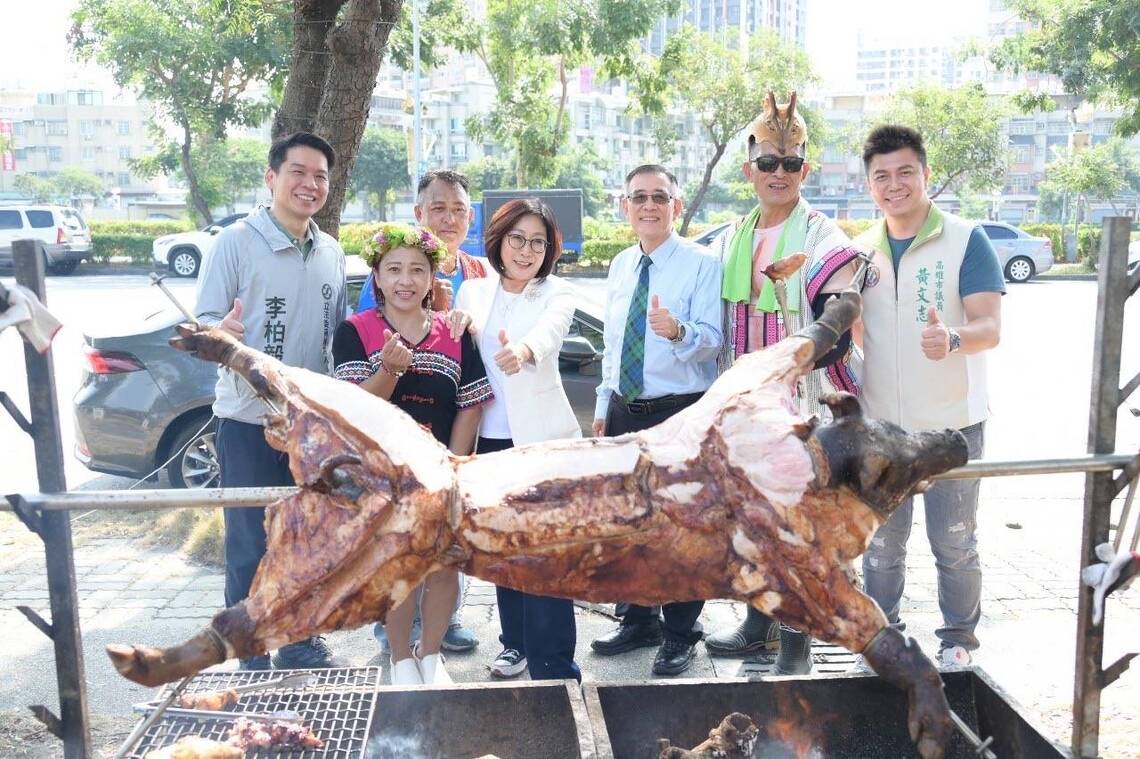 漾新聞|康裕成議長出席感恩節期帶領高雄亮麗轉身