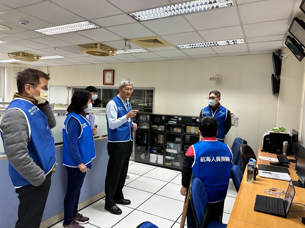 航港局葉協隆局長視察臺北考場（圖：交通部航港局）