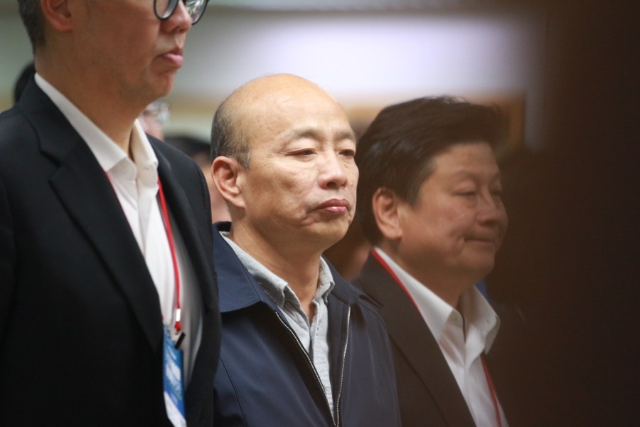 柯文哲稱以民眾黨總統參選人身份拚到底 藍委悲求若破局「請韓國瑜當副手」 226 柯文哲稱以民眾黨總統參選人身份拚到底 藍委悲求若破局「請韓國瑜當副手」 225