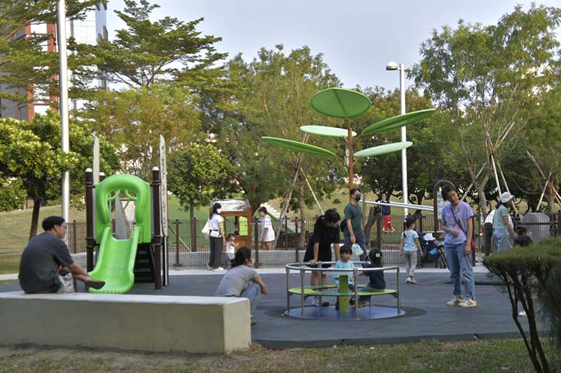 中央公園是高雄市中心精華地段最大的公園。圖/高雄市政府