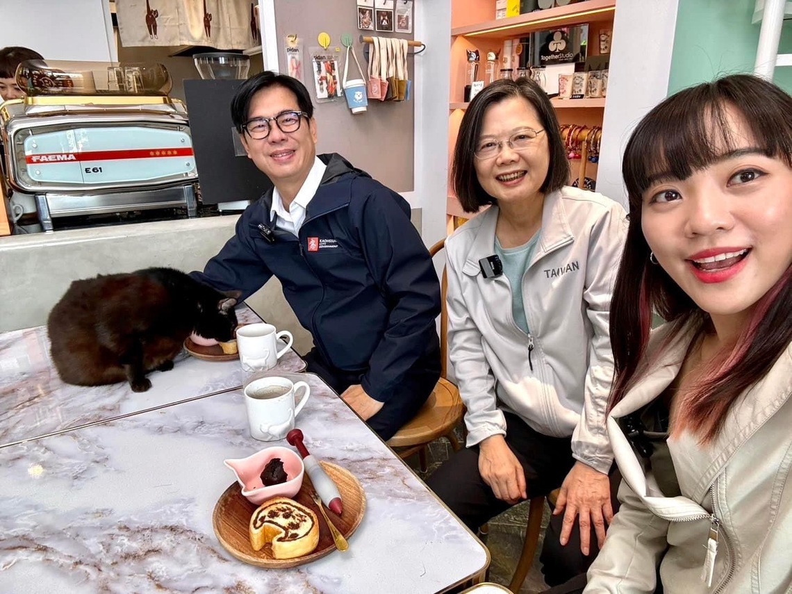 漾新聞|貓派大聯萌!黃捷合體蔡英文陳其邁 畫貓吐司大挑戰