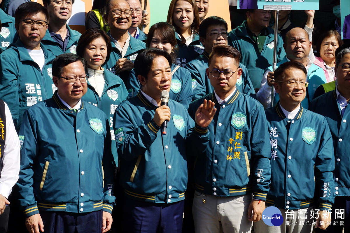 民進黨主席暨總統候選人賴清德一一推薦桃園市6位立委候選人。<br /><br />