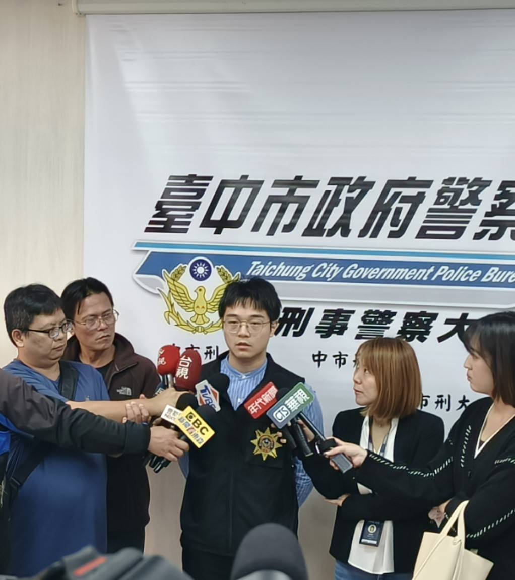 臺中市刑大經濟組組長吳柏寬受訪。(圖/記者江雁武翻攝)