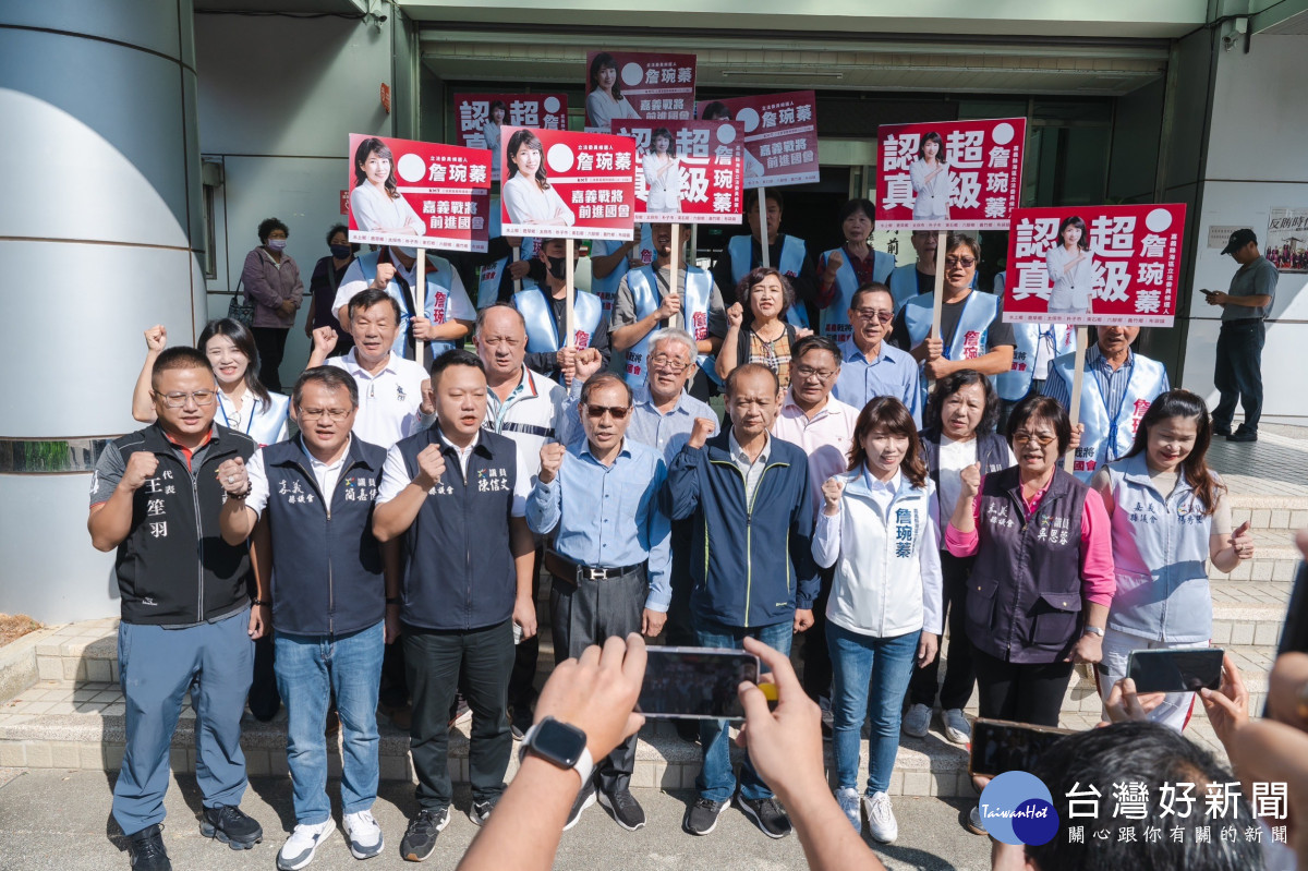 嘉義縣議員詹琬蓁今天前往選委會登記參選嘉縣海區立委／陳致愷翻攝