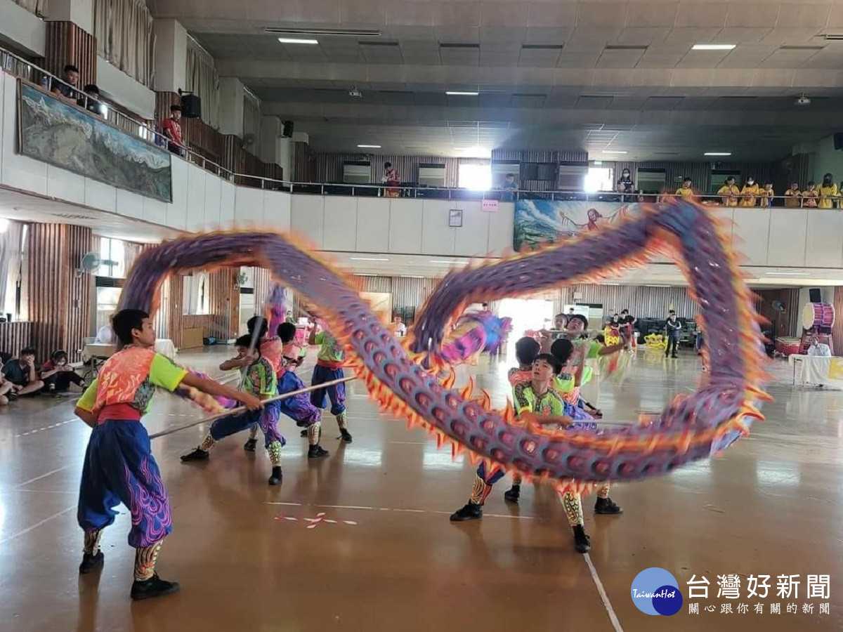 112學年度縣長盃舞龍舞獅錦標賽 藉此培養學子修身養性的絕佳運動項目