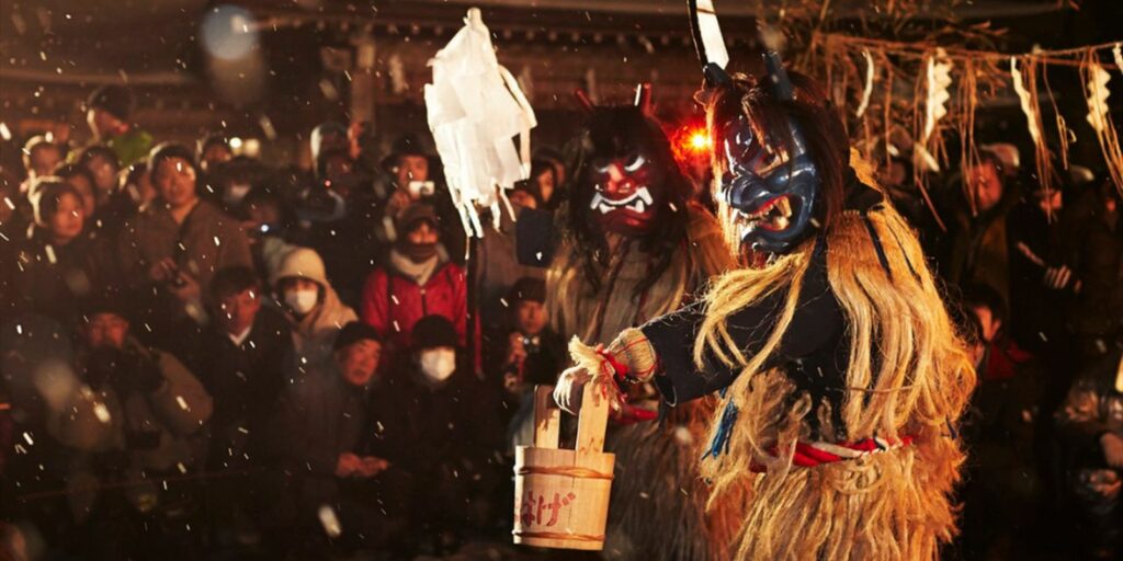 「生剝鬼柴燈祭」是陸奧武大雪祭之一,為男鹿冬季代表性慶典。(秋田縣府提供)