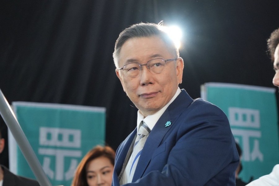 柯文哲稱感謝「戰友」郭台銘 陳家頤:不是總統副總統的關係 216 柯文哲稱感謝「戰友」郭台銘 陳家頤:不是總統副總統的關係 215