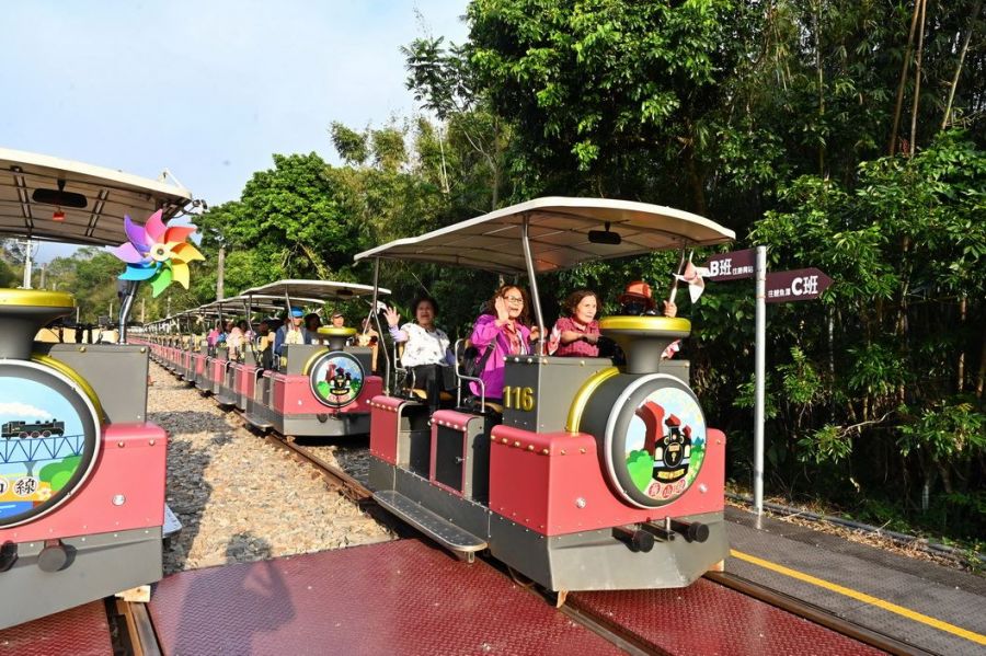國際金旅獎踩線 苗栗舊山線鐵道自行車獲得認證肯定