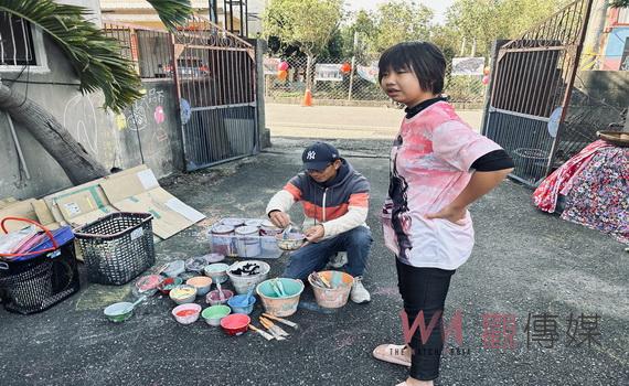 返鄉青年吳奇偉用色彩地方創生 彩繪海豐崙重現家鄉昔日榮景