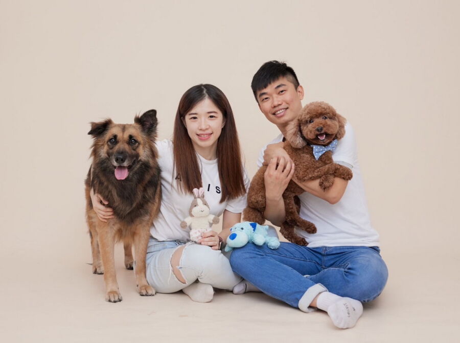 圖/板橋志工隊家齊與忠諺因為愛動物,在板橋動物之家相識、相戀,即將在12月23日步入婚禮。(圖/新北市政府動保處提供)