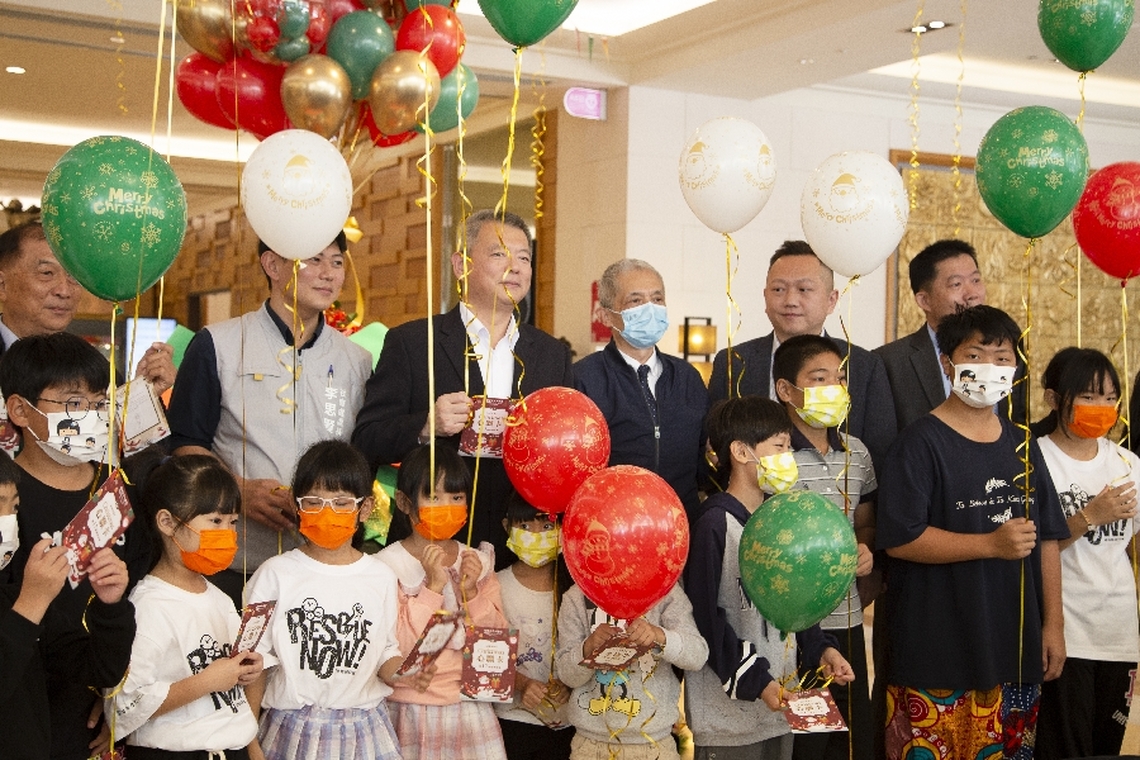 一張心願卡代表著一個孩子的希望 第17屆耐斯王子大飯店聖誕心願卡500位弱勢孩童的夢想起飛