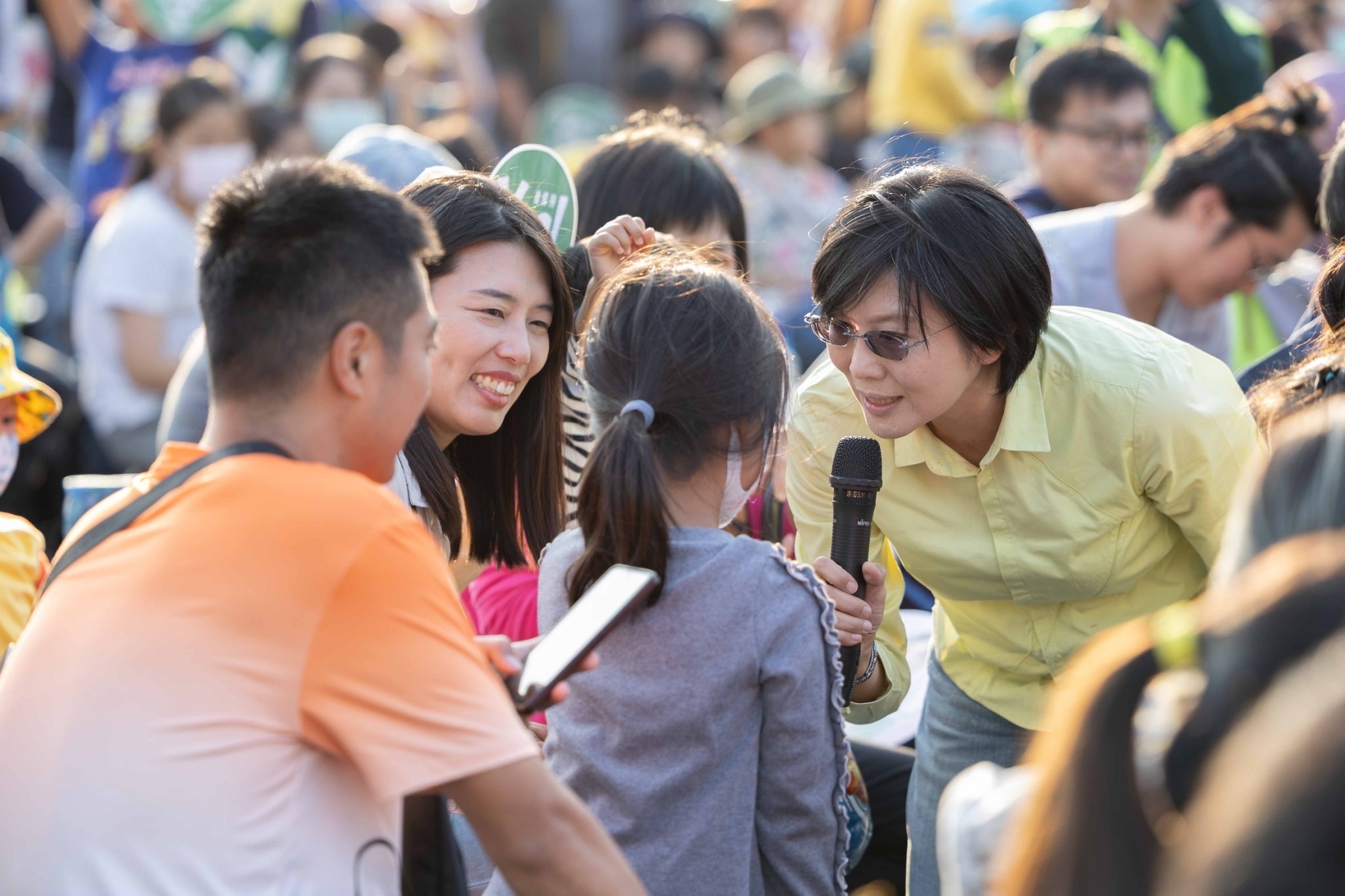 林岱樺推動雙語教育特邀紙風車演出四千名親子同歡