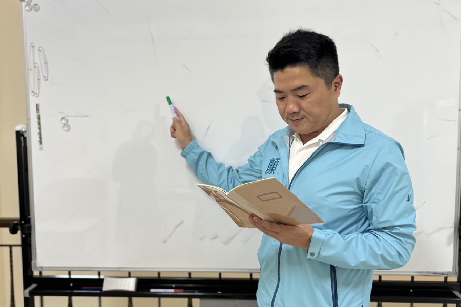 【顏寬恒專訪2-2】拋黨派印象 用溫暖橘與「玩恒大」拉近距離 顏寬恒:保持初心 用真誠與成績感動選民 290 【顏寬恒專訪2-2】拋黨派印象 用溫暖橘與「玩恒大」拉近距離 顏寬恒:保持初心 用真誠與成績感動選民 289
