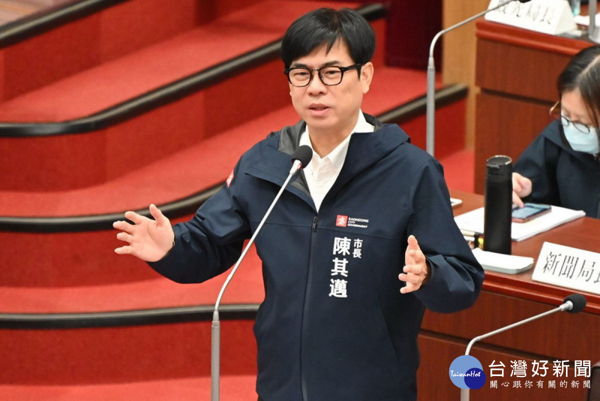 ▲高雄舊市議會引間民間投資，將以新舊共榮方向活化開發，陳其邁表市要與廠商充分協調以符歷史記憶。