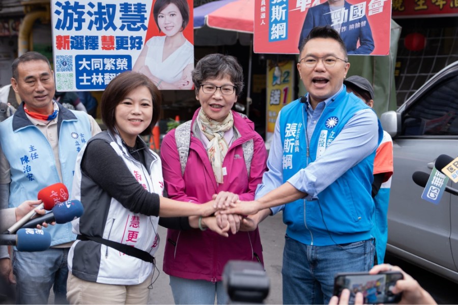 游淑慧批柯「驚世夫妻」 曾合體蔡壁如:地方仍盼政黨輪替 222 游淑慧批柯「驚世夫妻」 曾合體蔡壁如:地方仍盼政黨輪替 221