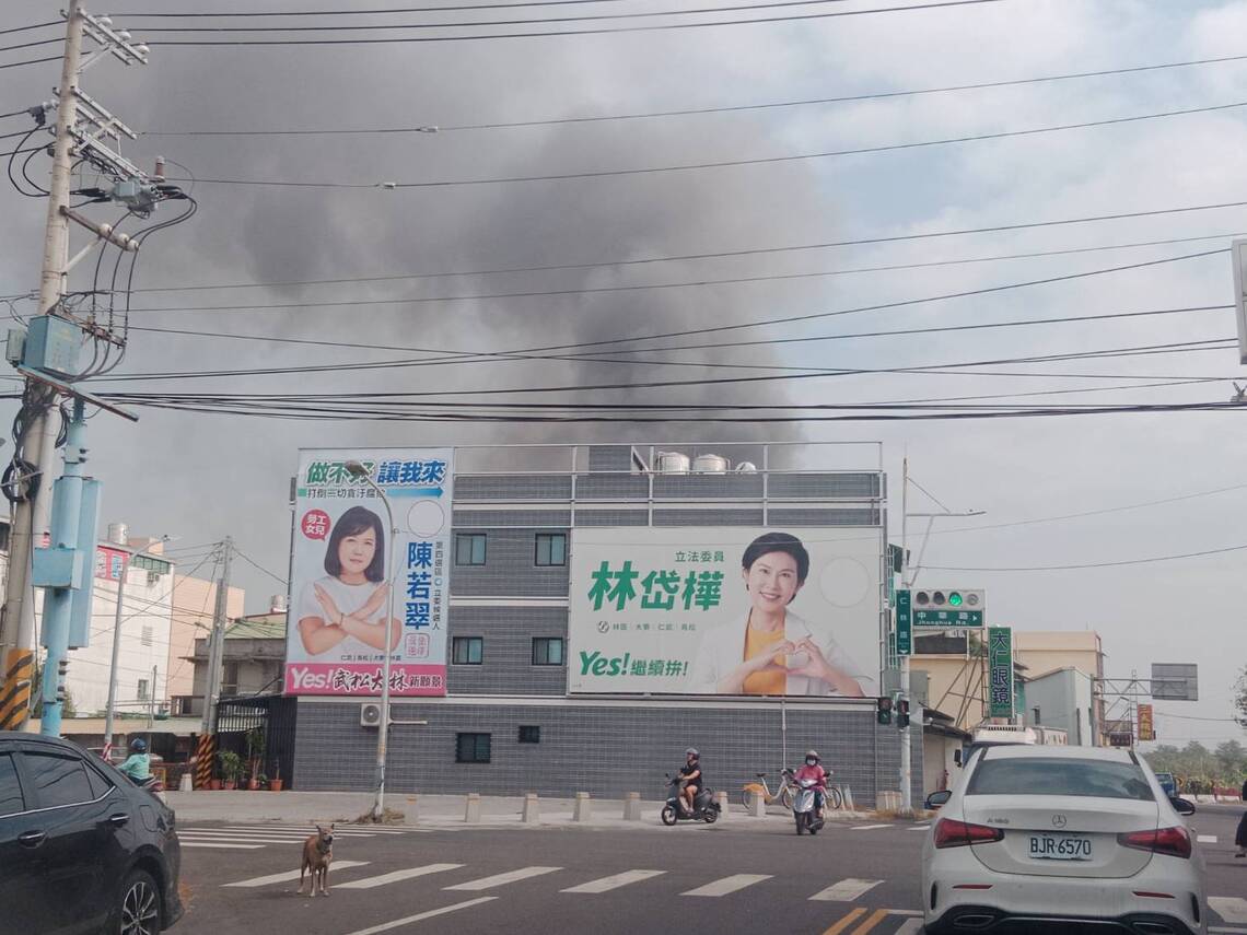 漾新聞|戰火點燃狼煙四起!?林岱樺和陳若翠兩個女人的戰爭看板後方失火了!