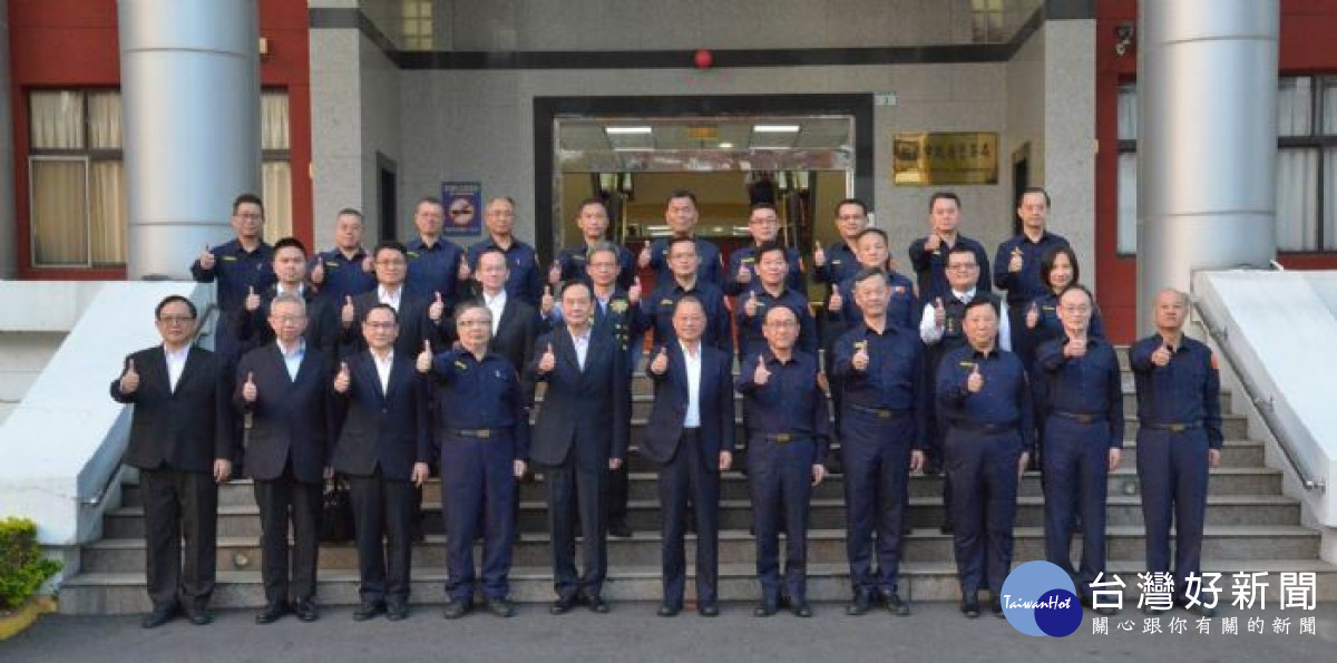 警政署署長黃明昭視察桃市警局。