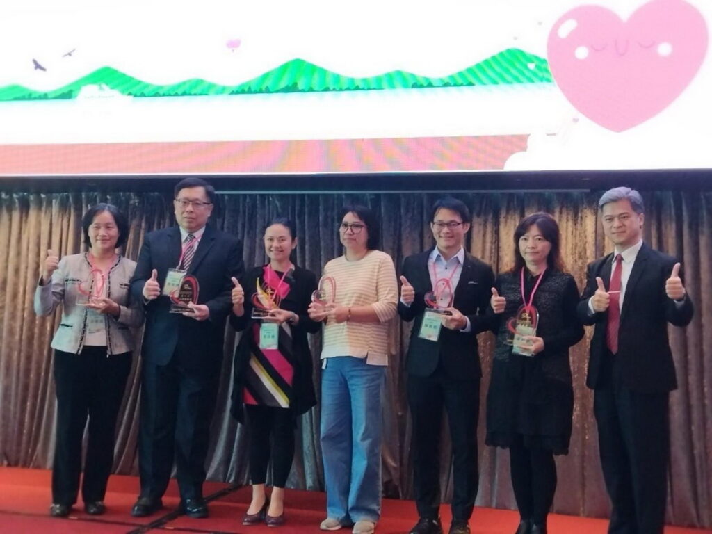 嘉義市教育團隊榮獲全國中輟預防工作典範雙獎