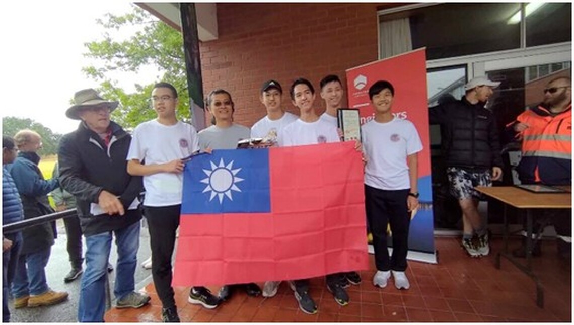 漾新聞|挑戰澳洲國際太陽能模型車競賽 薇閣高中及高雄高工勇奪三獎