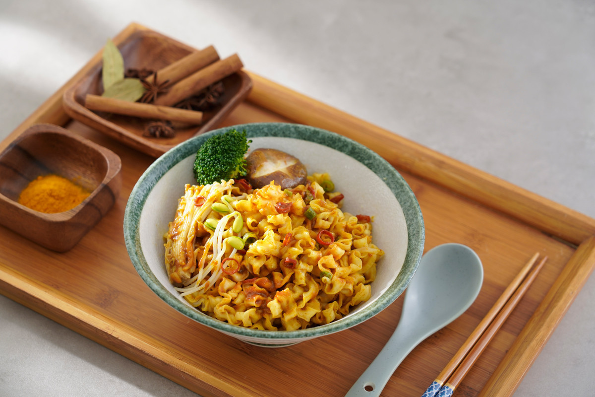 近年來素食的口味、食材不僅約來越豐富多元，甚至還吹起了「異國風」，也吸引越來越多非長期素食的年輕族群來嚐鮮。（圖／興霖五木提供）