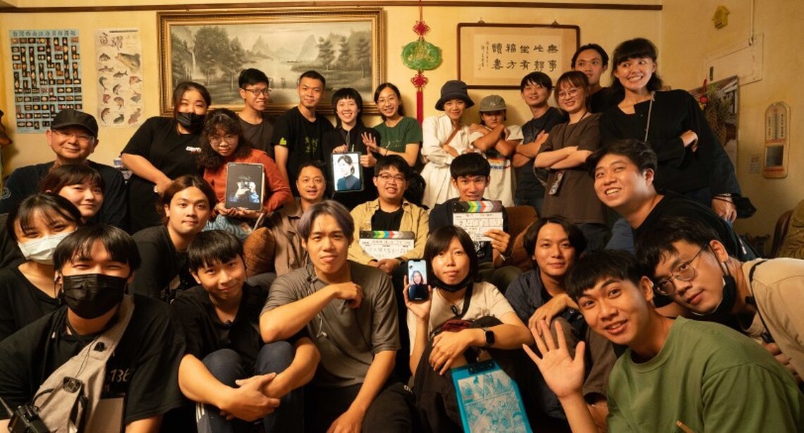 一部與父親對話的電影 義守大學影視系畢業生 《隔河》解開與父親的結