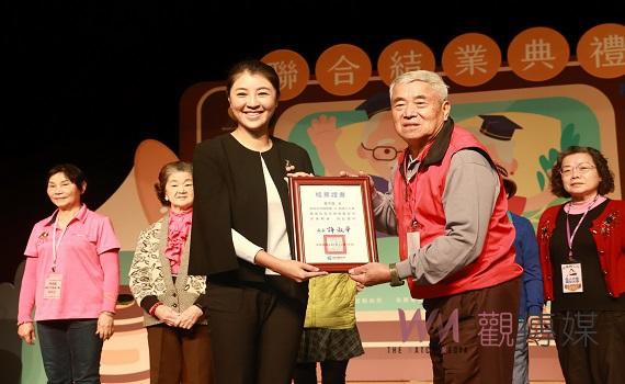南投縣第40期老人大學及第33期婦女大學聯合結業典禮埔里熱鬧登場