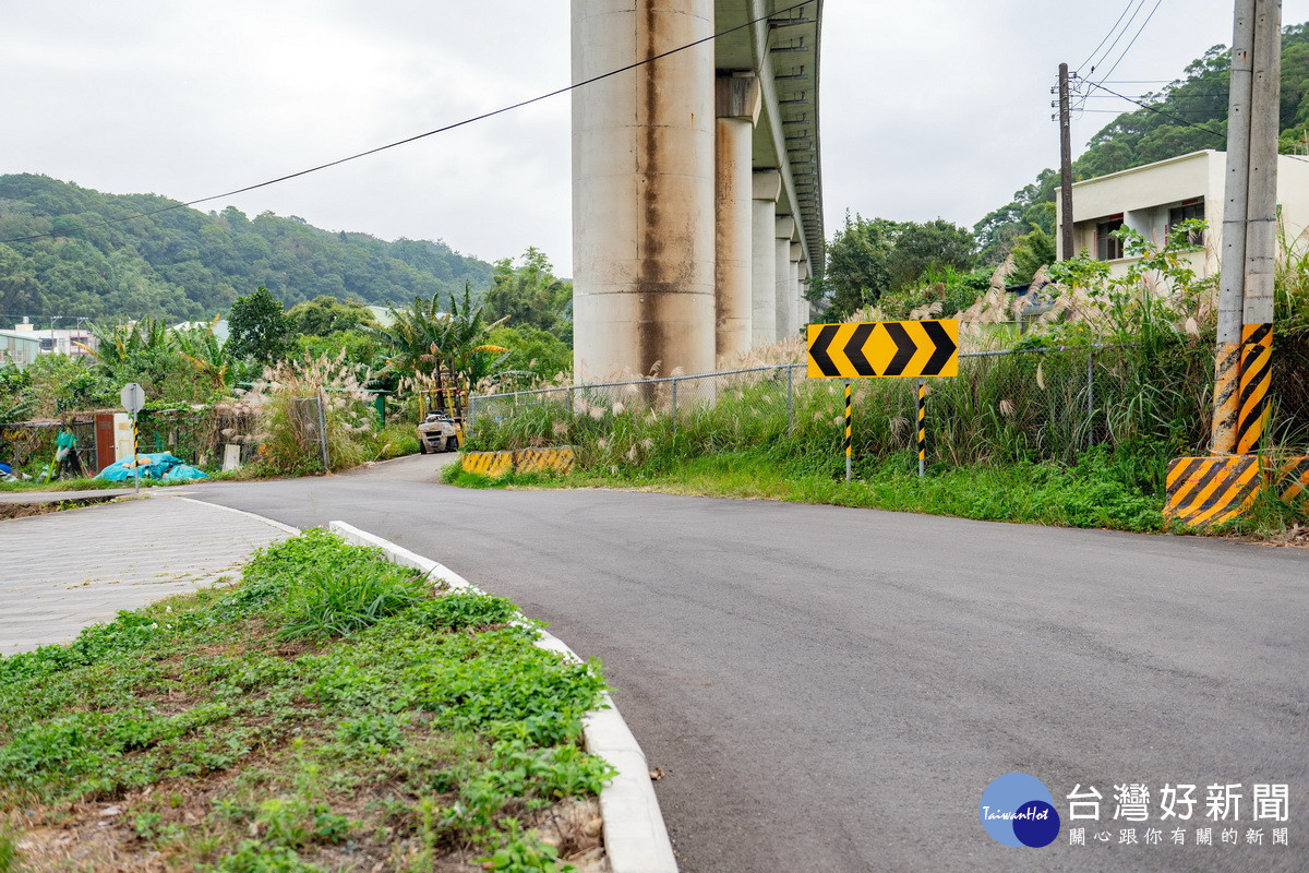 赤塗路新闢道路開工動土,兼具交通與休憩功能預計113年底竣工。