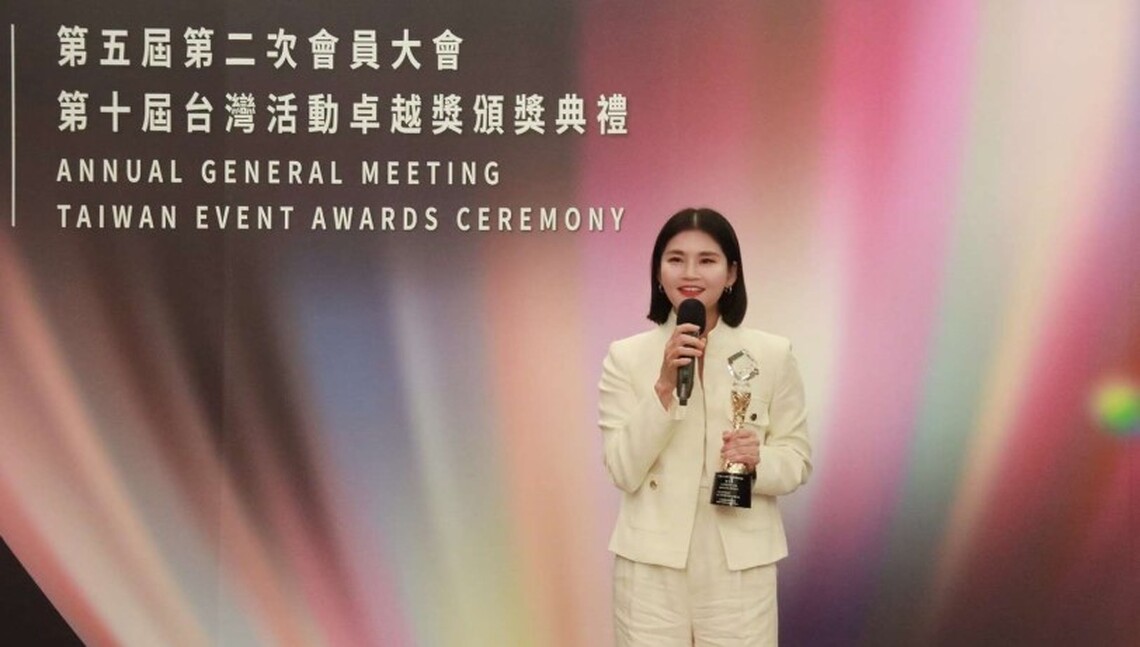 真正的雲林之「光」在這裡! 「2023北港光影藝術節」首次參加台灣活動卓越獎就奪「金」 !