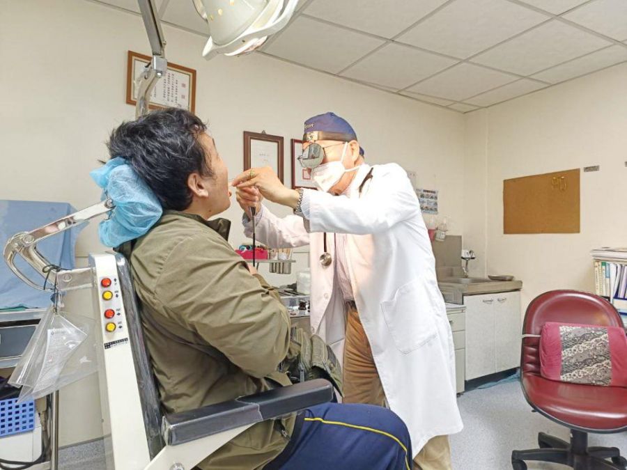 三高中年男菸酒史背後藏腫瘤 分級轉診醫療救命