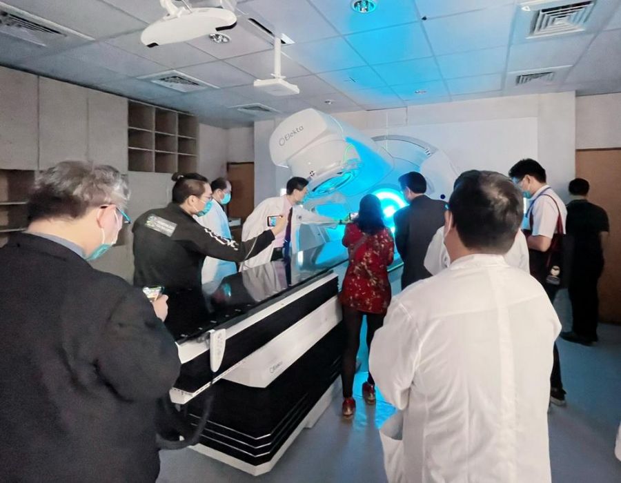 屏醫引進新型高階直線加速器 精準放射線治療再升級