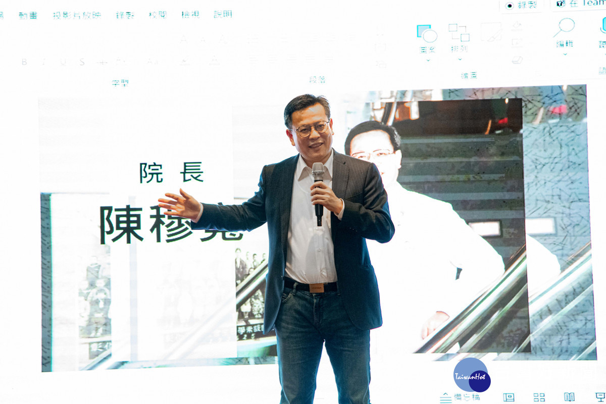 陳穆寬總院長承諾取消科部編制制度,讓有意在醫學中心繼續服務的訓練後住院醫師都能升遷,不會有「訓練完即失業」的問題。圖/彰基醫院提供