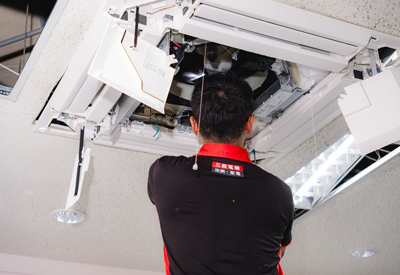 台灣三菱電機捐贈心路基金會全新CITY MULTI VRF空調機種,並於教室安裝搭載獨家Plasma Quad®空氣清淨技術的空清循環扇全方位好氣場。